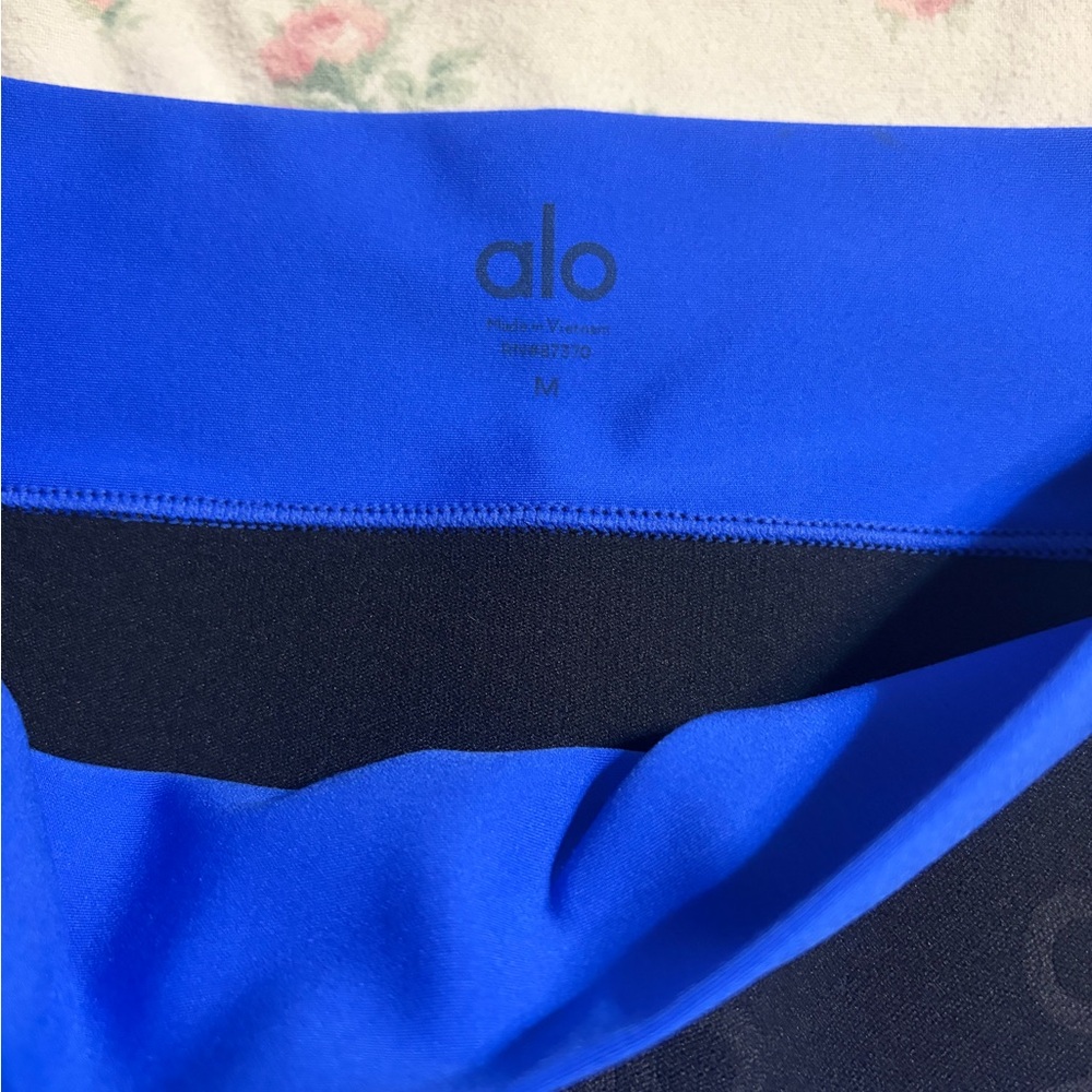 ALO Yoga Blue and Black Leggings